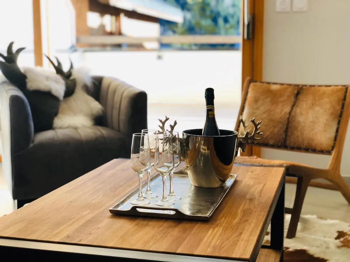 Appartement Cocooning - Grande Terrasse - Bain Nordique-Sauna - Domaine Du Patre Vaujany 0*,